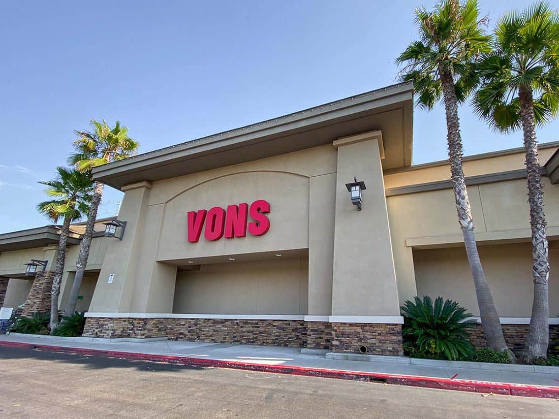 JustFoodForDogs Now in Select SoCal Vons